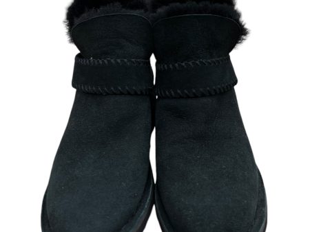 Boots Leather By Ugg In Black, Size: 5.5 Online