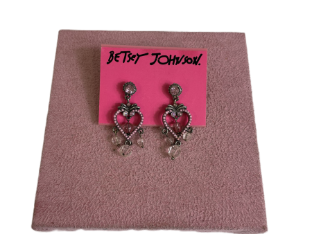 Earrings Dangle drop By Betsey Johnson Fashion