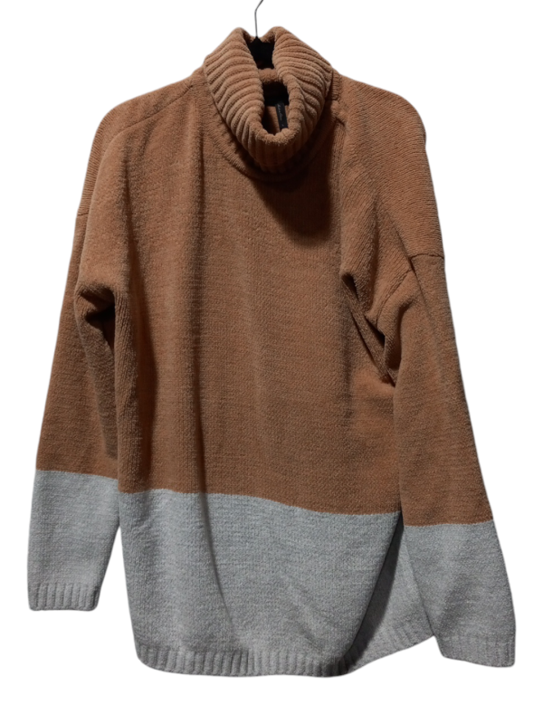 Sweater By Bcbg In Grey & Tan, Size: L Online Sale