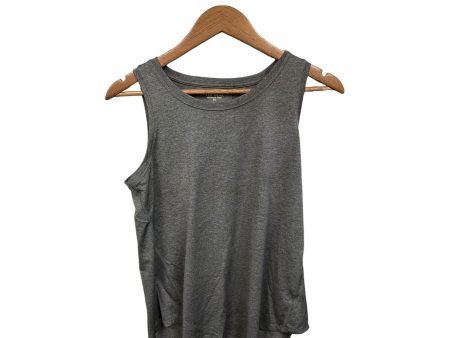 Athletic Tank Top By Tek Gear In Grey, Size: M Fashion